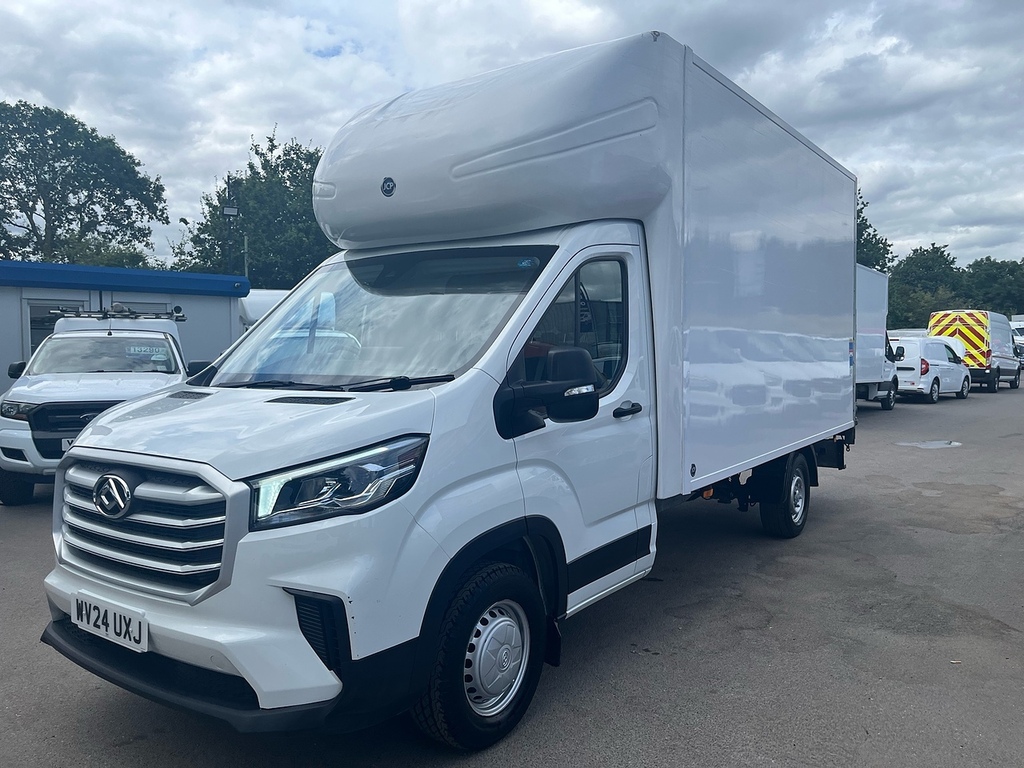 Maxus Deliver 9 2.0 D20 Chassis Cab Rwd L4 Euro WV24UXJ White #3