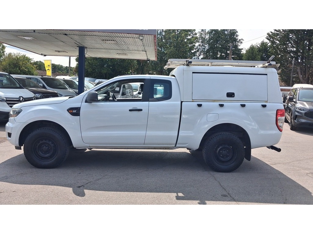 Ford Ranger 2.2 Tdci XL Pickup Double Cab 4W YJ66XCZ White #3