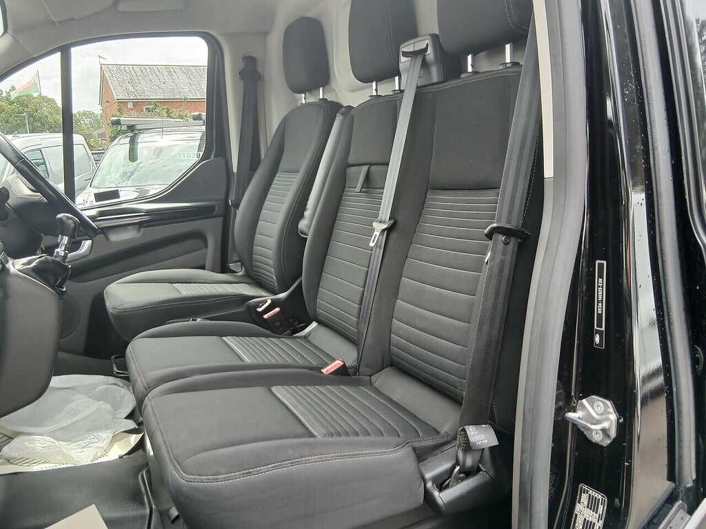 Ford Transit Custom 2.0 280 Ecoblue Limited Panel Van Manua YM70OJR Black #4
