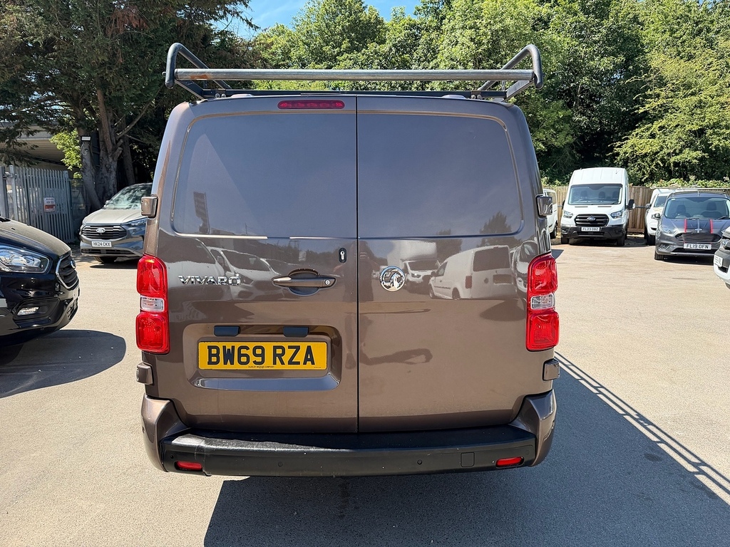 Vauxhall Vivaro 2.0 Turbo D 3100 Elite Crew Van Double Cab Die BW69RZA Brown #6