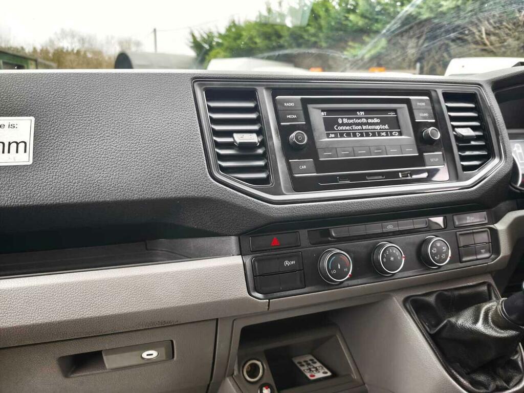 Volkswagen Crafter 2.0 Tdi Cr35 Trendline Fwd Mwb Euro 6 Ss White #9
