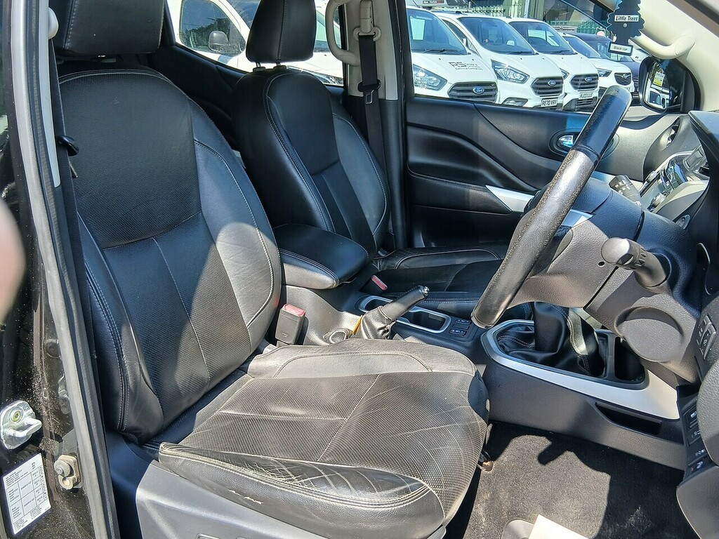 Nissan Navara Pickup 2.3 Dci Tekna 4Wd Euro 6 Ss 201868 Black #16