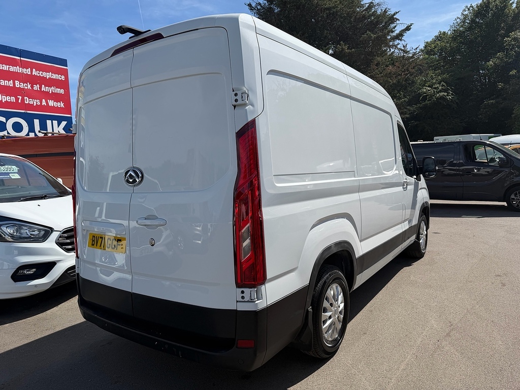 Maxus Deliver 9 2L Null White #7