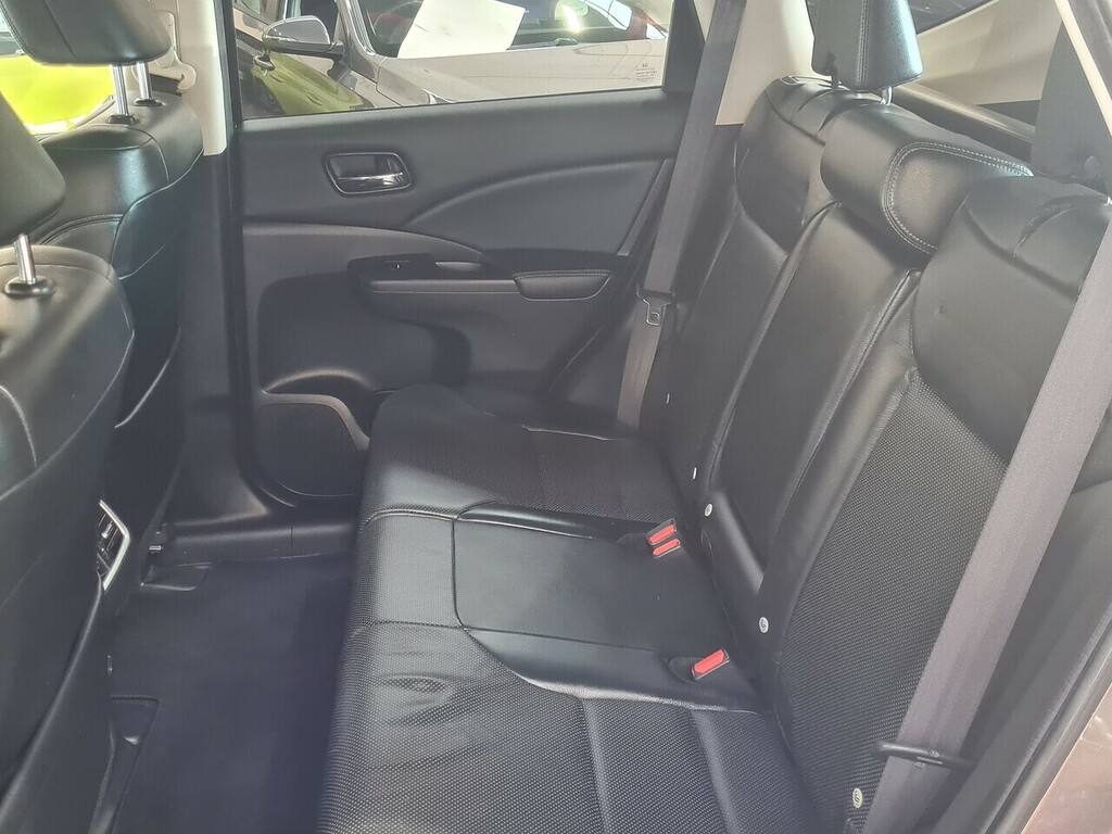 Honda Cr-V Automatic White #17