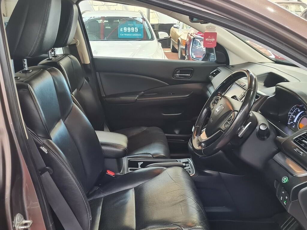 Honda Cr-V Automatic White #13