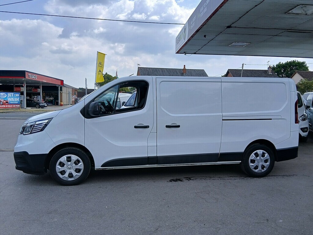 Renault Trafic 2.0 Dci Blue Ll30 Business Panel Van M White #6