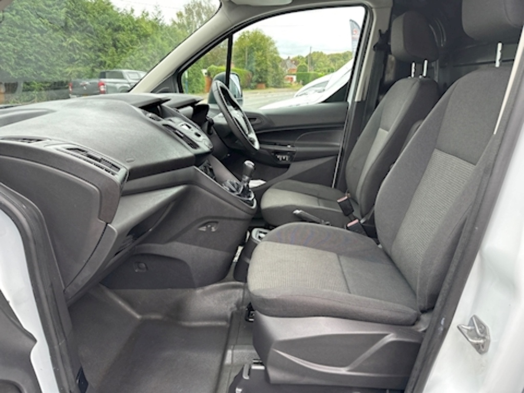 Ford Transit Connect Connect 1.6 240 Limited Pv 114 Bhp Red #10