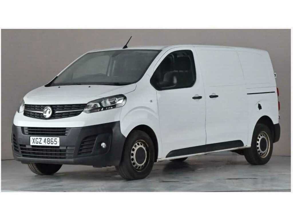 Vauxhall Vivaro Turbo D 2900 Dynamic White