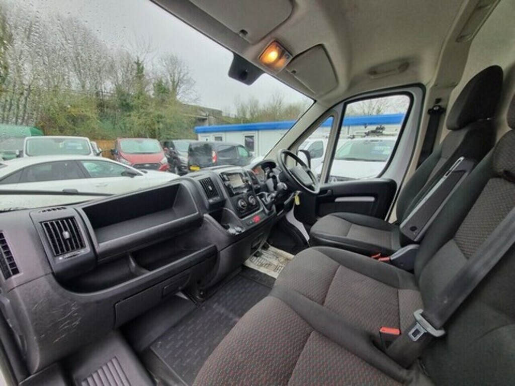 Peugeot Boxer  White #10