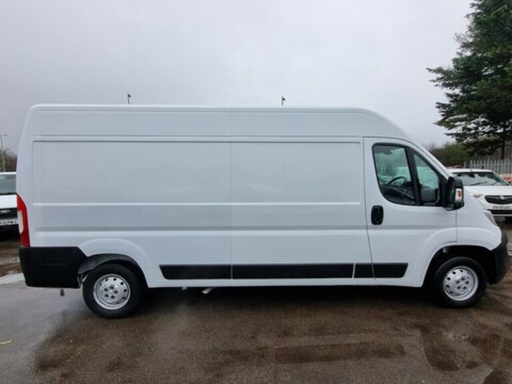 Peugeot Boxer  White #7