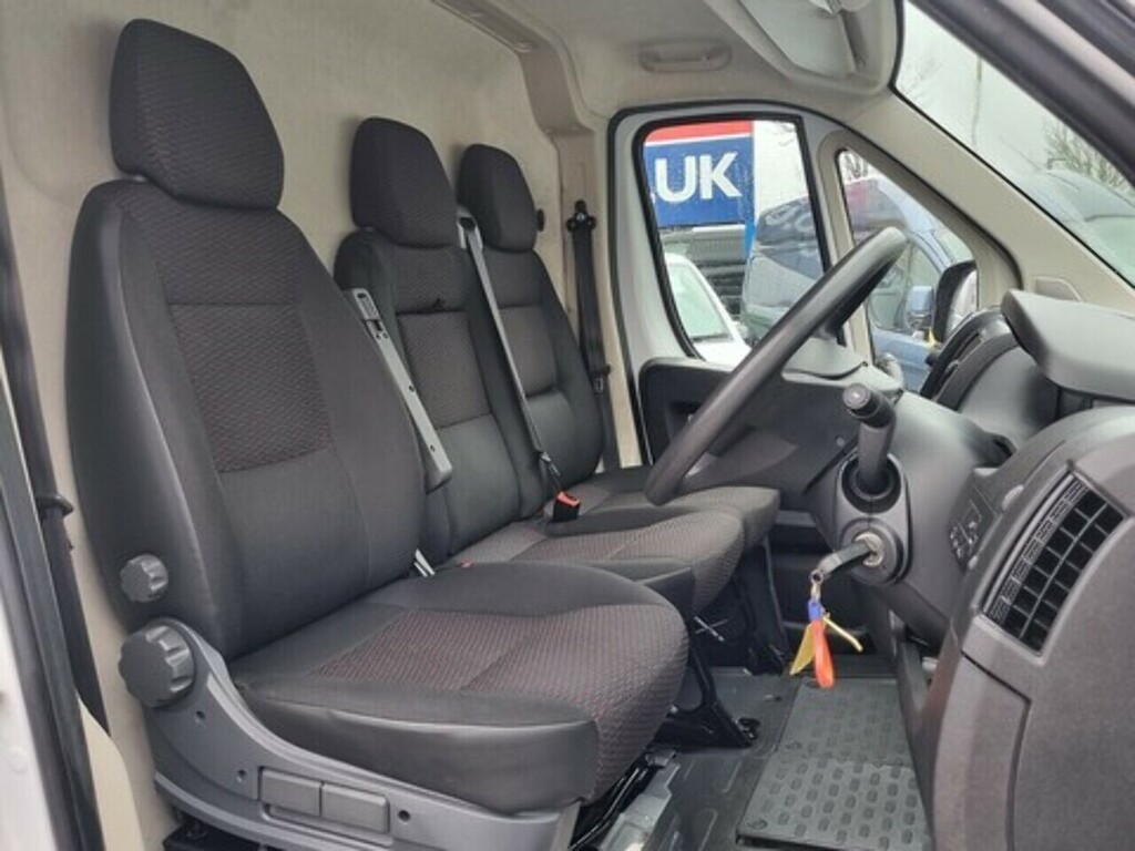 Peugeot Boxer  White #8