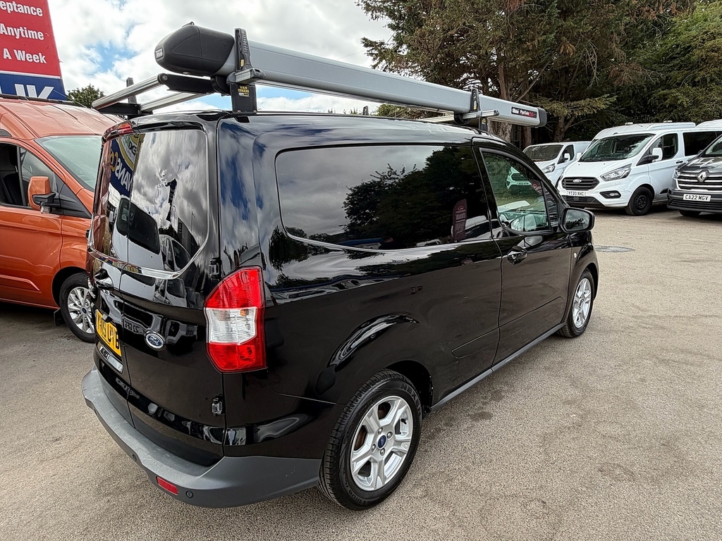 Ford Transit Courier Tdci Limited Black #6
