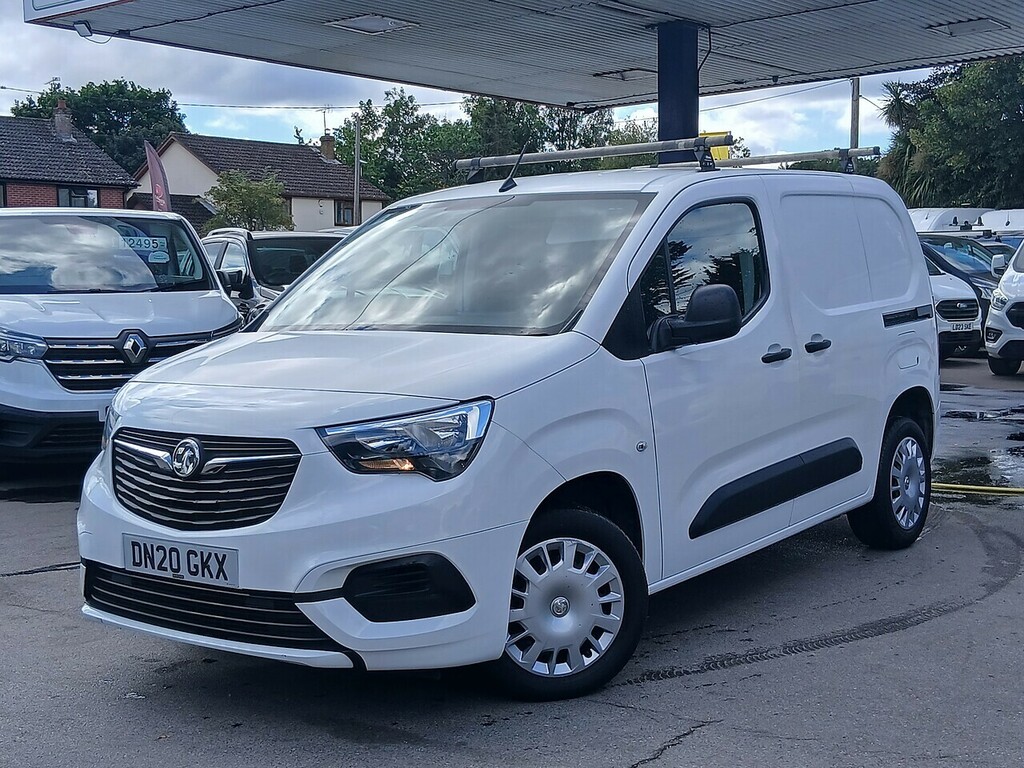 Vauxhall Combo 1.6 Turbo D 2300 Sportive Panel Van Man White #3
