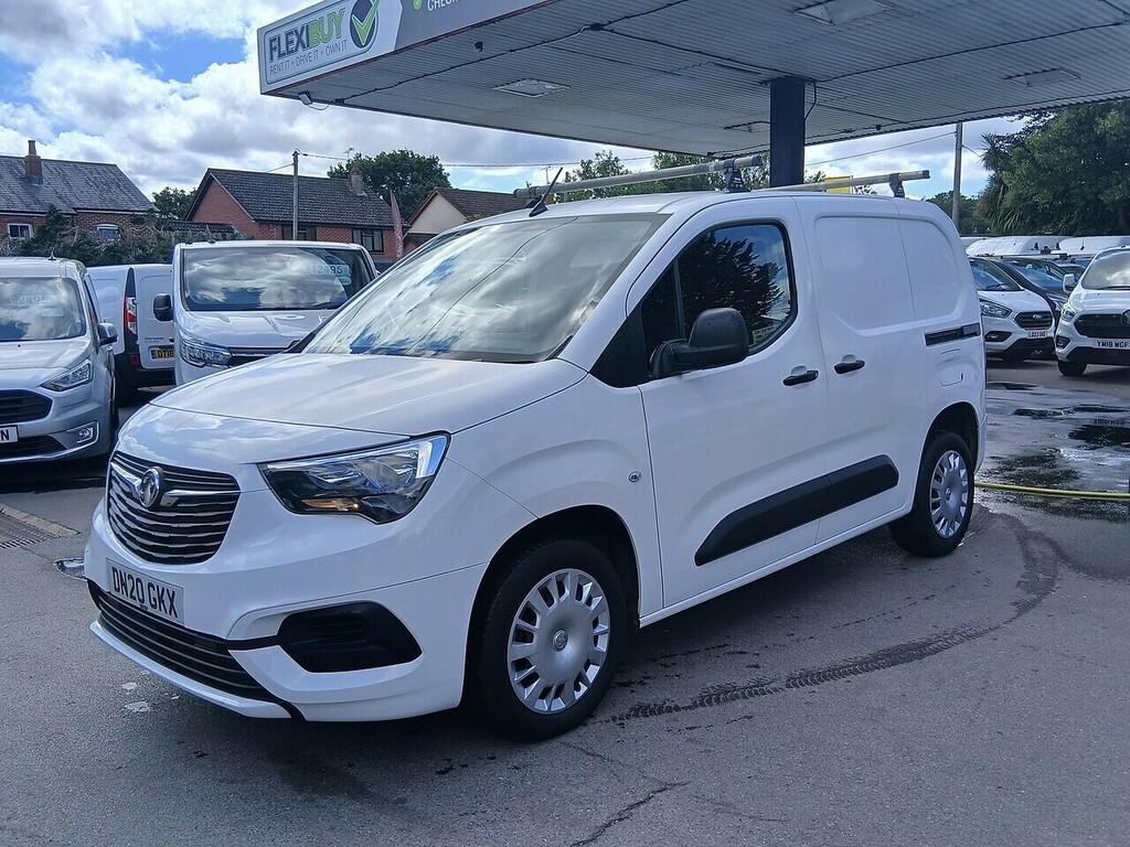 Vauxhall Combo 1.6 Turbo D 2300 Sportive Panel Van Man White #4