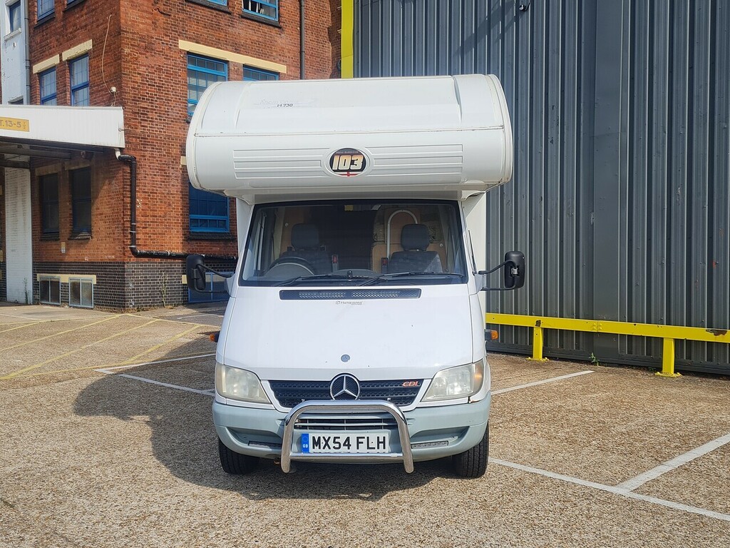 Mercedes-Benz Sprinter 2.7 Motorhome White #3
