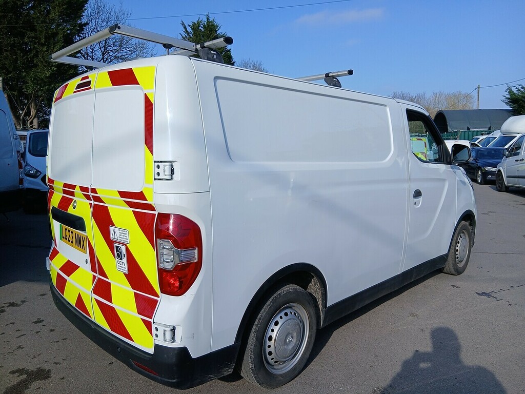 Maxus eDeliver 3 Automatic Orange #13