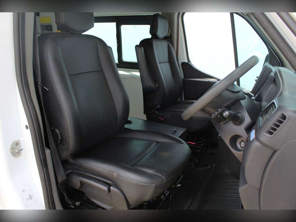 Vauxhall Movano Fwd 2.3 Biturbo 135 White #24