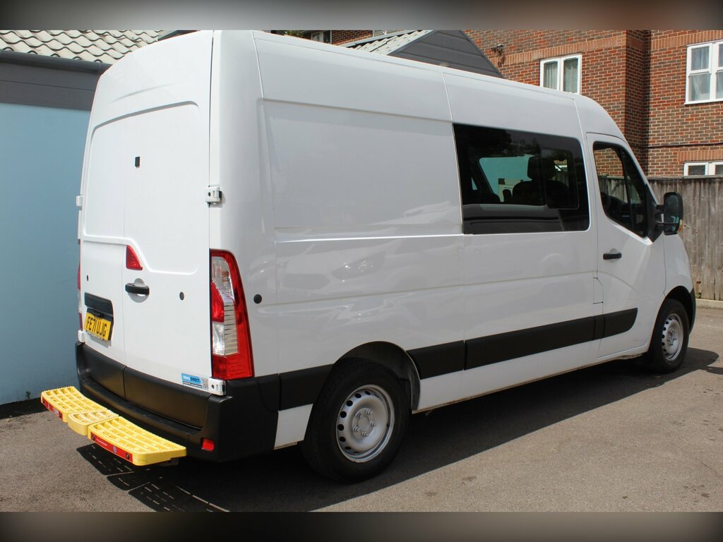 Vauxhall Movano Fwd 2.3 Biturbo 135 White #12