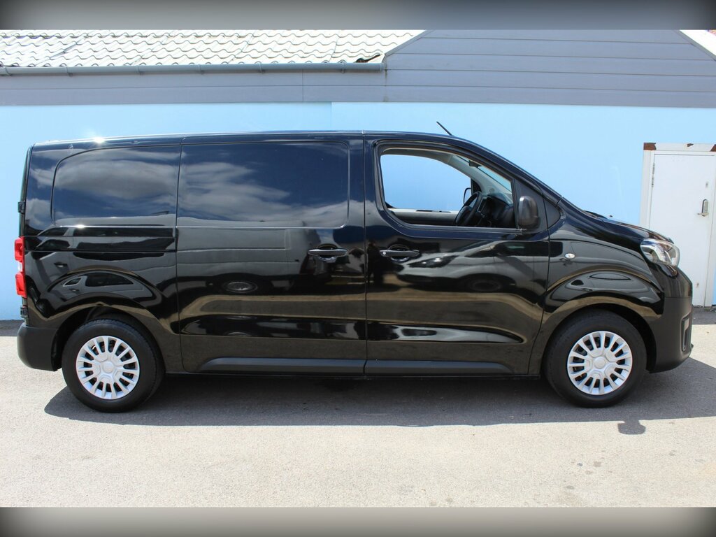 Toyota PROACE Proace 1.5 L1 Icon 120 Bhp White #11
