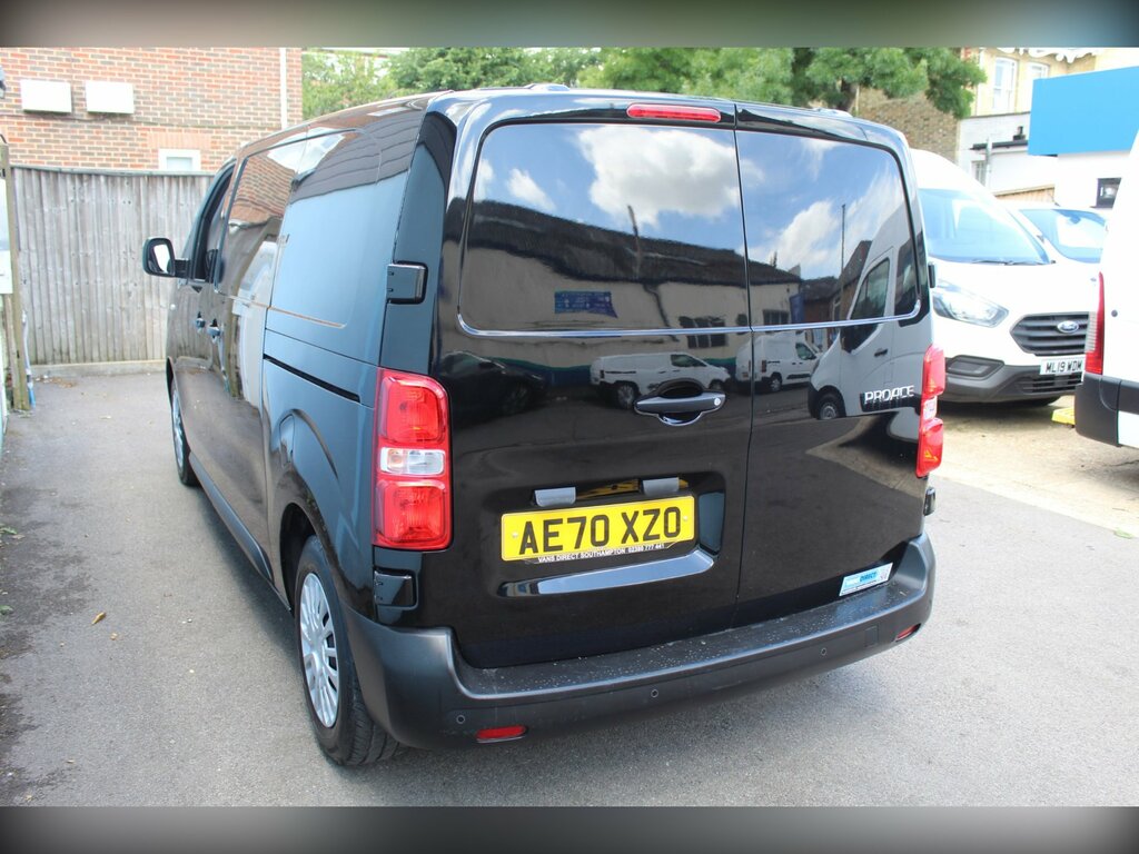 Toyota PROACE Proace 1.5 L1 Icon 120 Bhp White #13