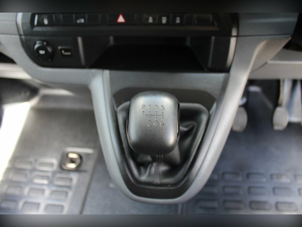 Toyota PROACE Proace 1.5 L1 Icon 120 Bhp White #25