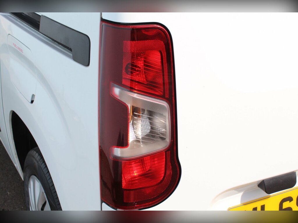 Peugeot Partner 1.5L Bluehdi Professional L1 0D 101 Bhp White #16