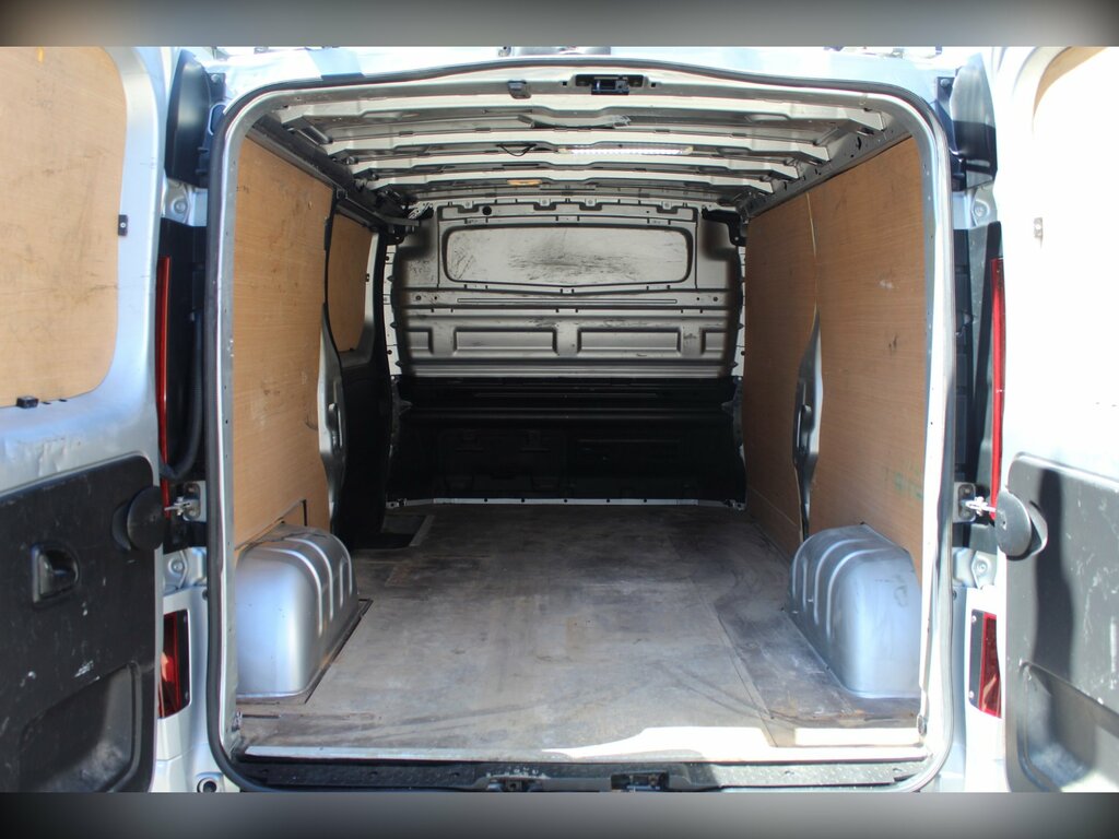 Vauxhall Vivaro 1.5 Turbo D 2900 Sportive L2 H1 Euro 6 Ss White #32