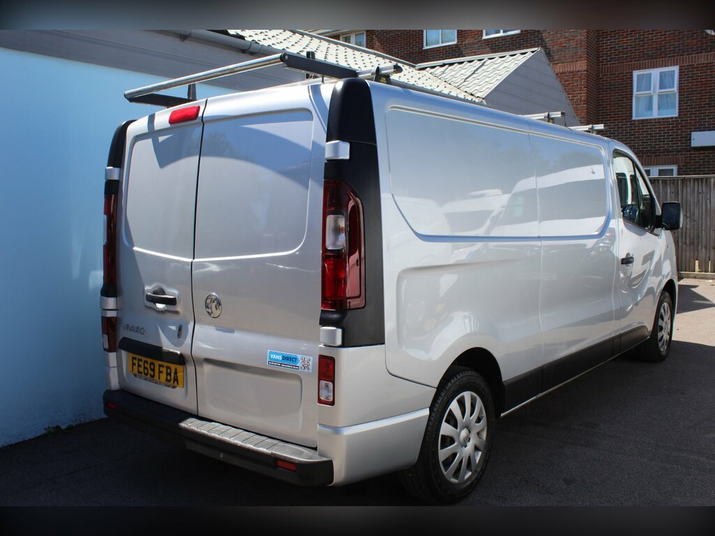 Vauxhall Vivaro 1.5 Turbo D 2900 Sportive L2 H1 Euro 6 Ss White #12