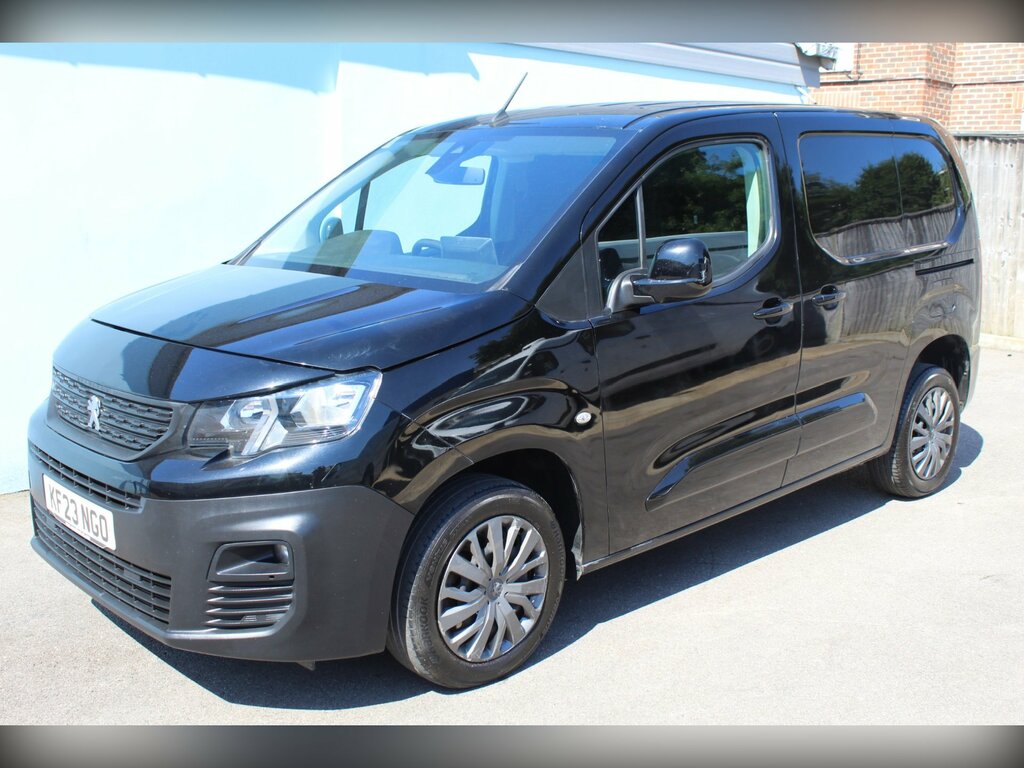 Peugeot Partner 1.5 Bluehdi 1000 Asphalt Premium Standard Panel Black