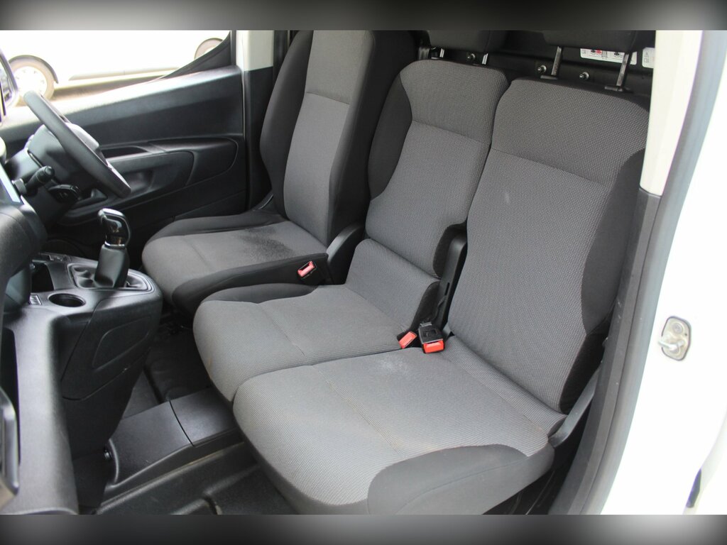 Peugeot Partner Mpv White #14