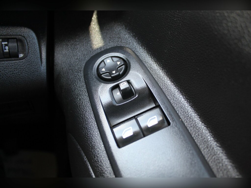 Peugeot Partner Diesel  #23