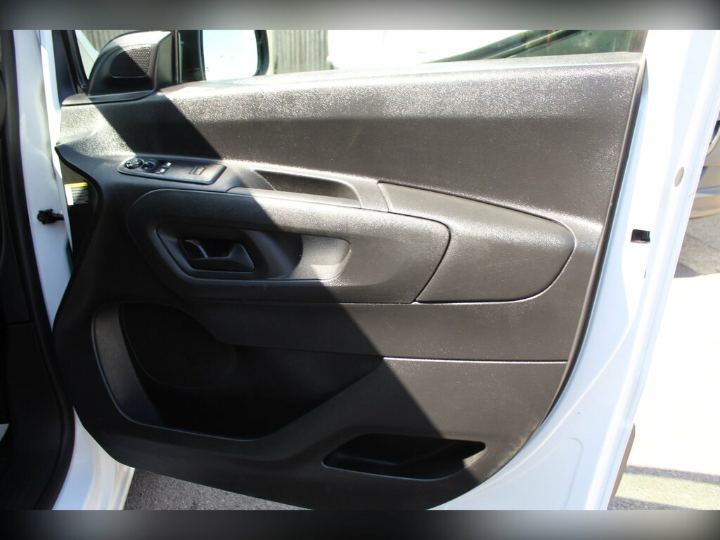 Peugeot Partner Diesel  #19