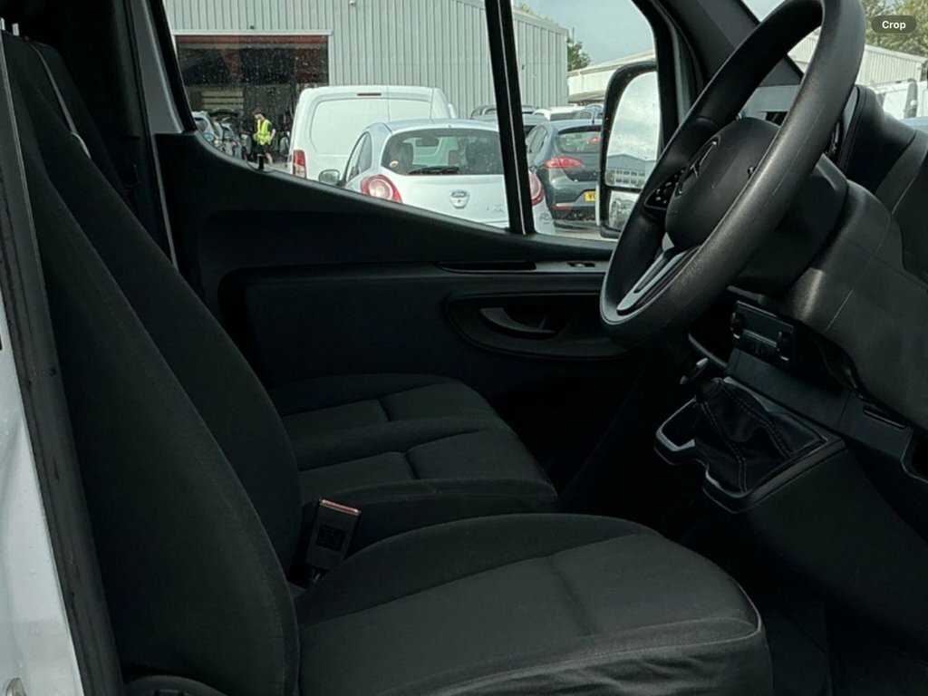 Mercedes-Benz Sprinter 2L Progressive White #5