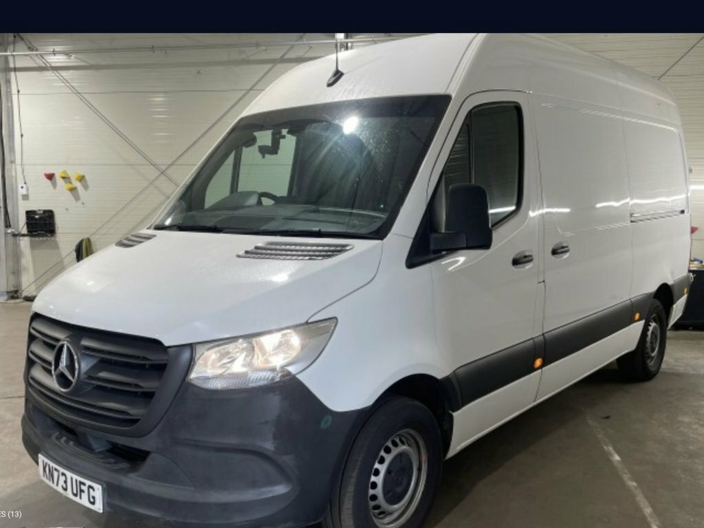 Mercedes-Benz Sprinter 2L Progressive White