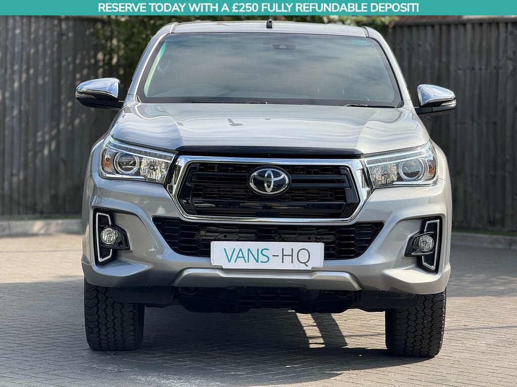 Toyota HILUX Pickup MX19NPG Silver #5