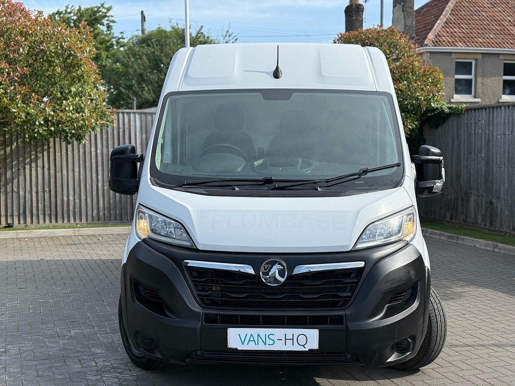 Vauxhall Movano Mpv DN72UBL White #2
