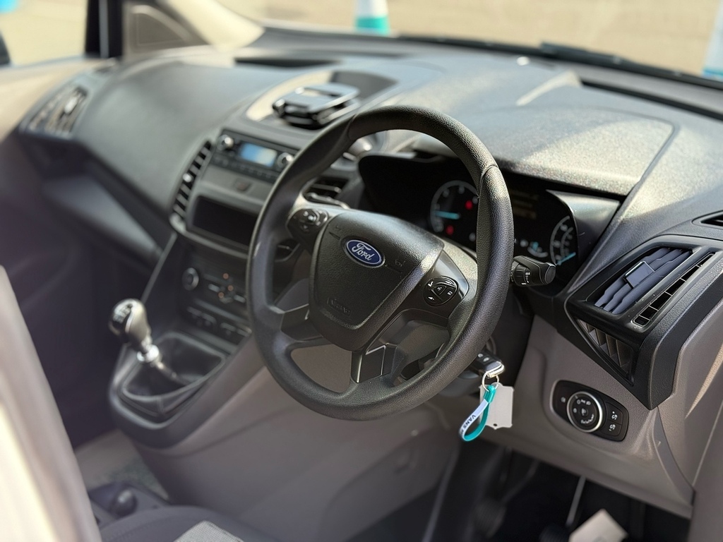 Ford Transit Connect Mpv FE23XMM White #3