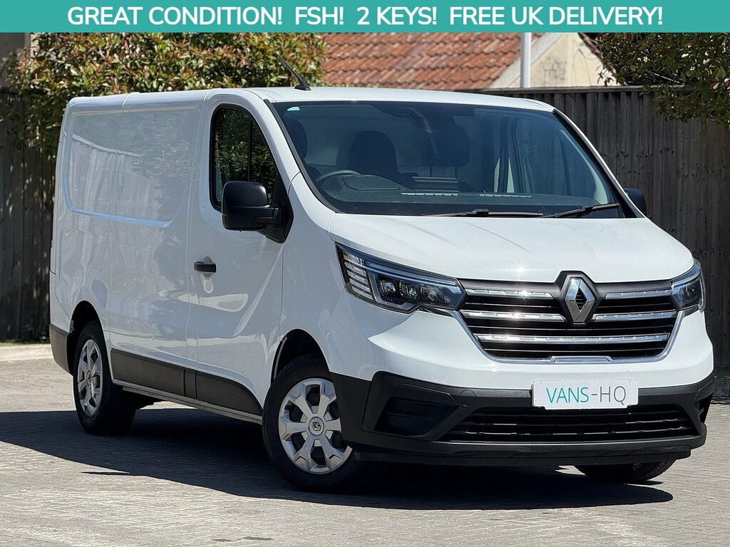 Renault Trafic Mpv White