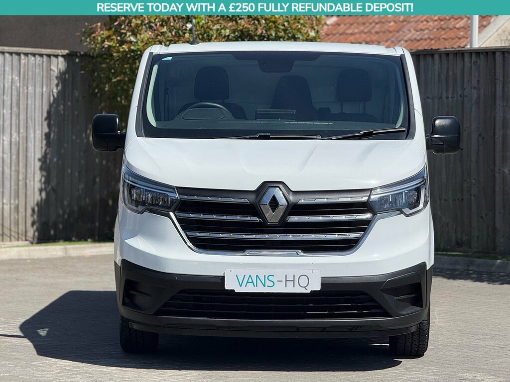 Renault Trafic Mpv CA22EOC White #6
