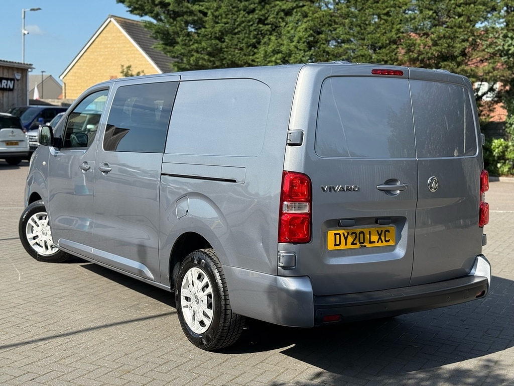 Vauxhall Vivaro Mpv Grey #2