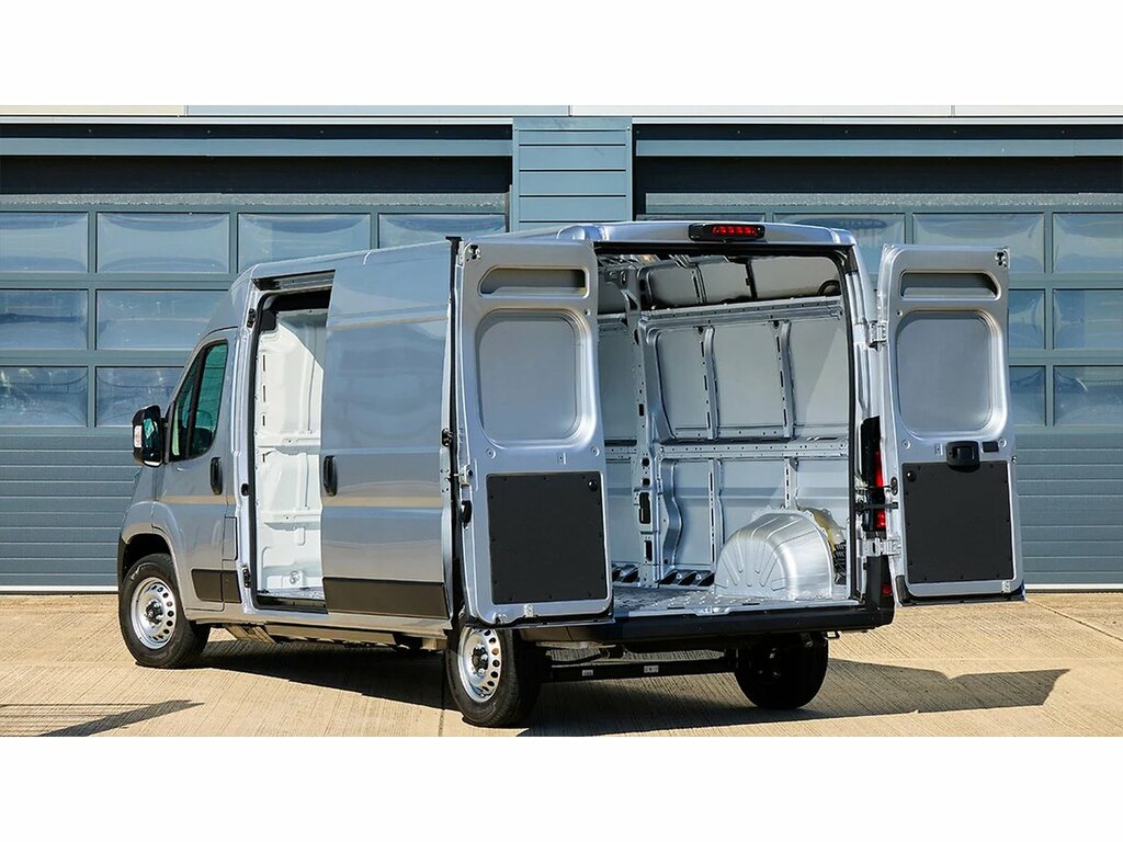 Peugeot Boxer Mpv Grey