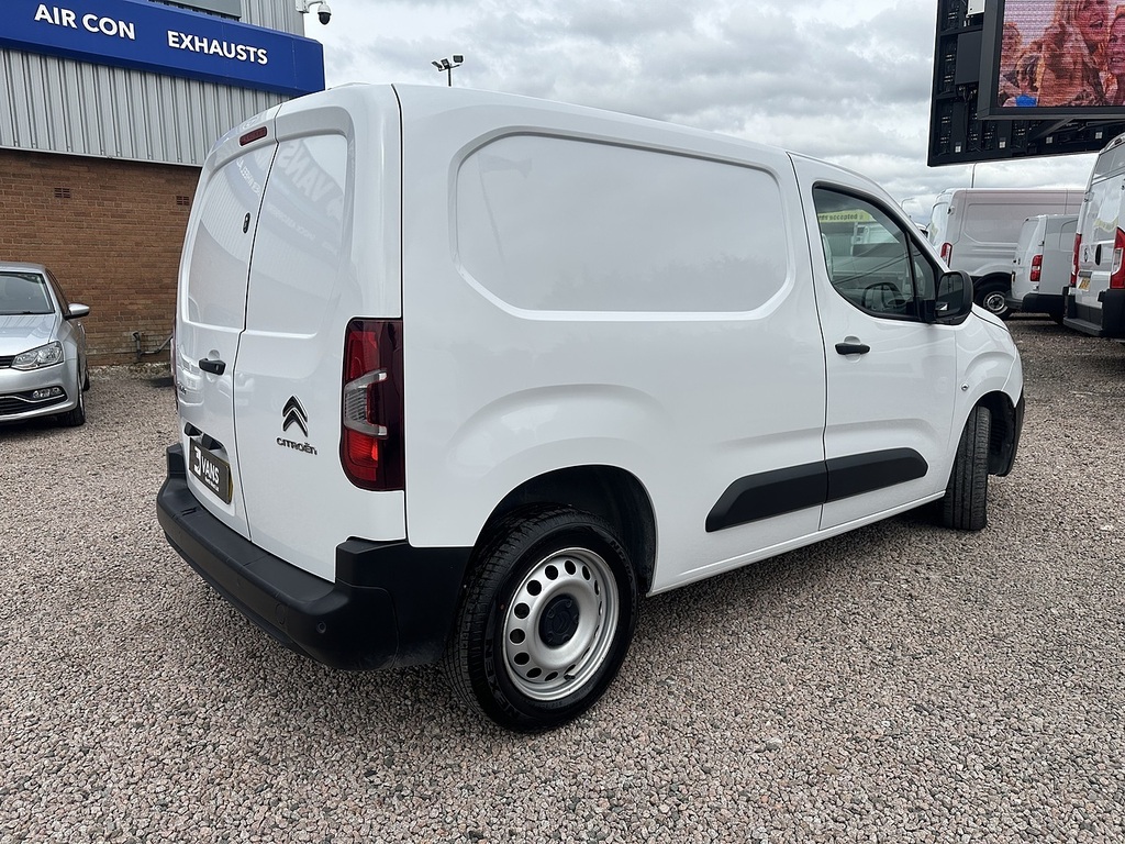Citroen Berlingo Bluehdi 1000 Enterprise Edition M White #3
