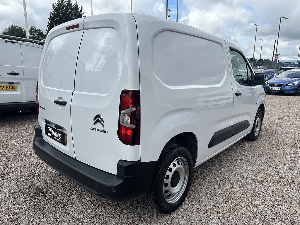 Citroen Berlingo Bluehdi 1000 Enterprise Edition M White #5
