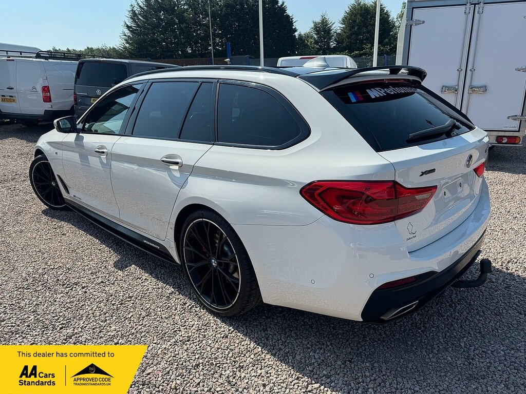 BMW 5 Series 520D M Sport YA18WSZ White #6