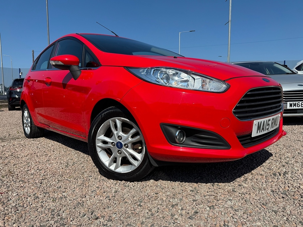 Ford Fiesta Zetec Red