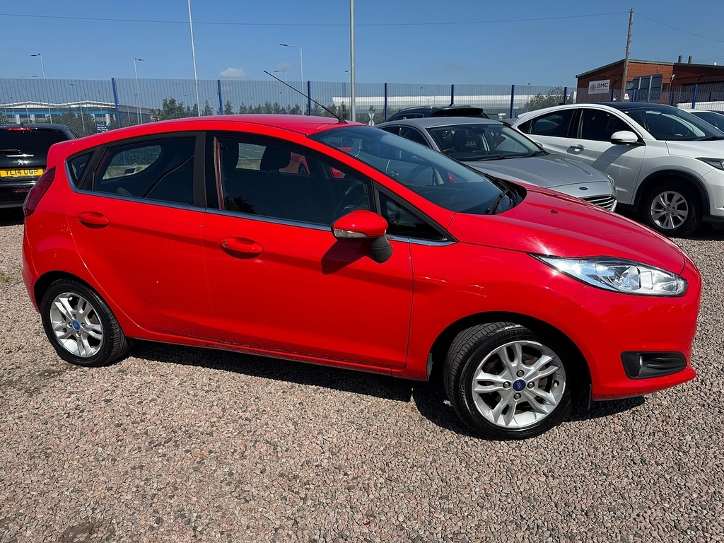 Ford Fiesta Zetec Red #4