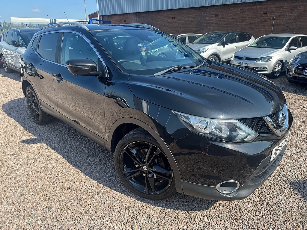 Nissan Qashqai Dci Tekna Black #2