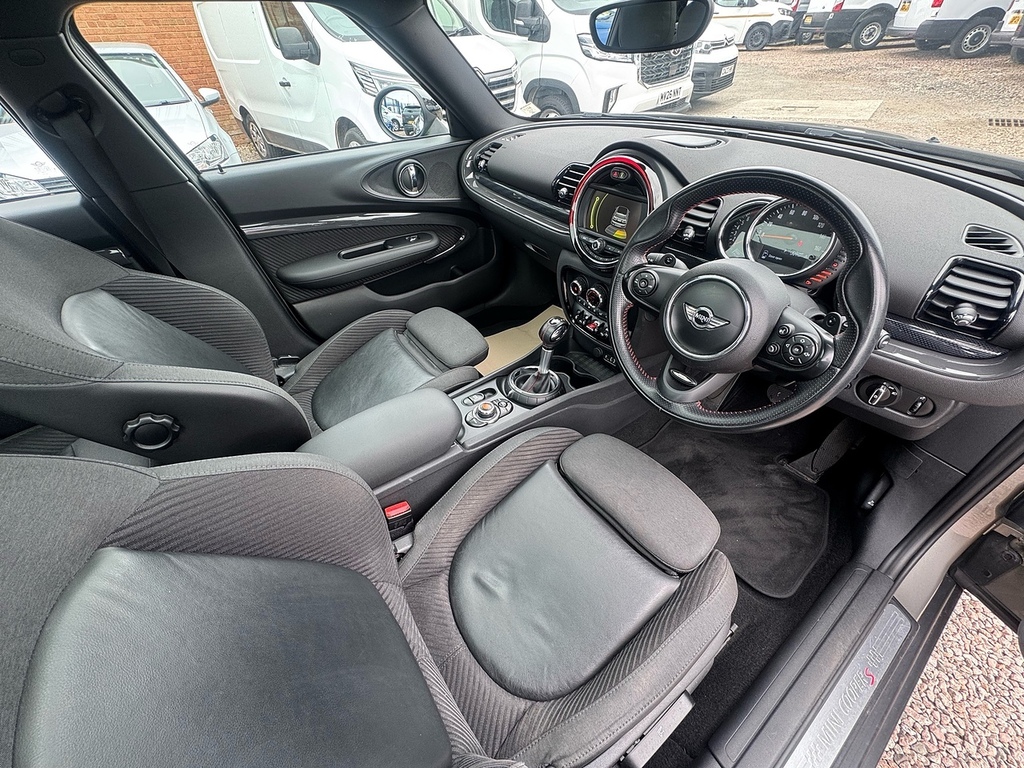 Mini Clubman Cooper D Silver #8