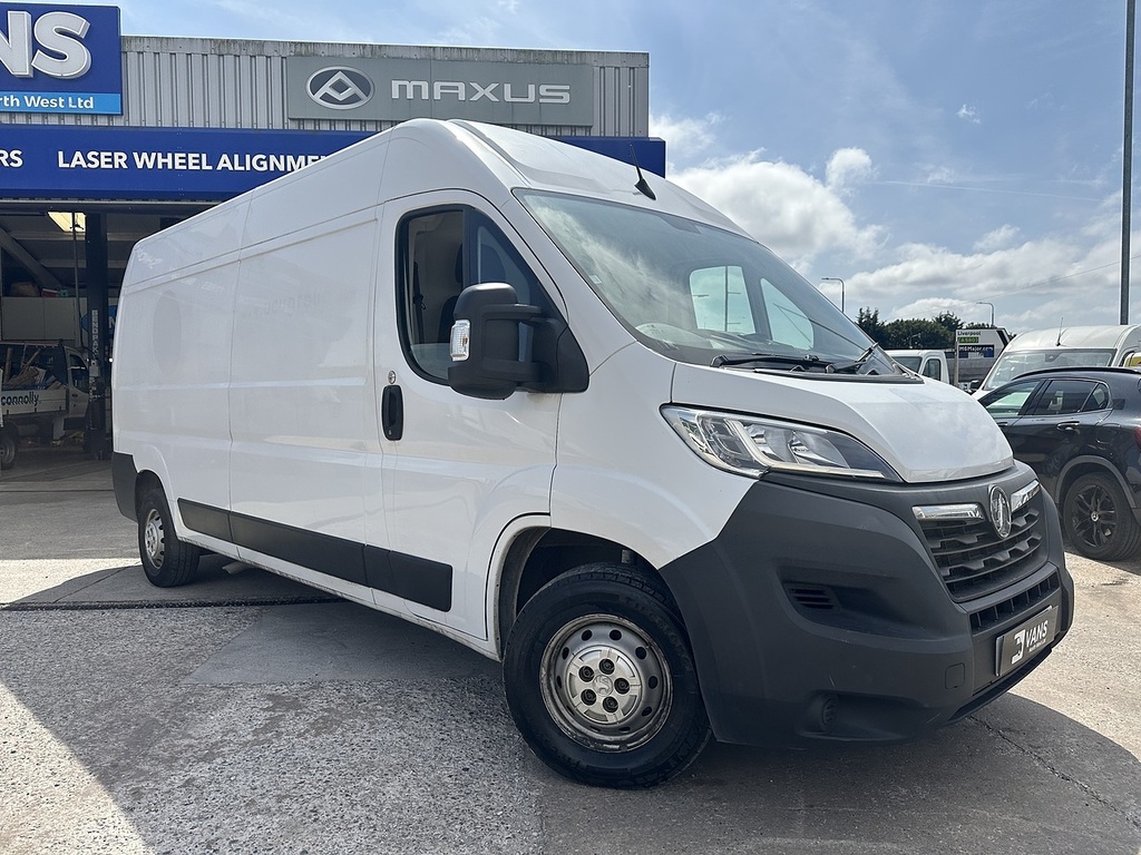 Vauxhall Movano Cdti 3500 Biturbo Edition White