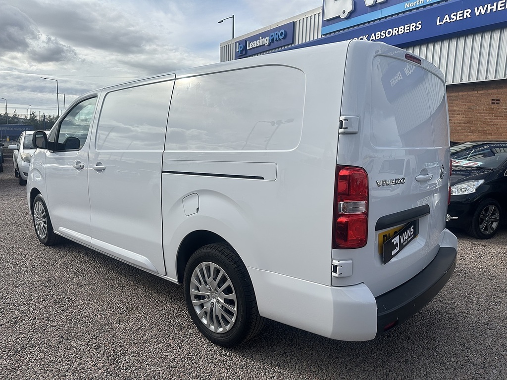 Vauxhall Vivaro Turbo D 2900 Pro White #3